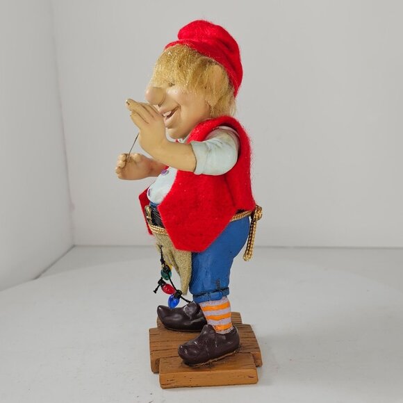 Vintage Possible Dreams Elf Figurine With Christmas Lights Red Hat Clothtique - Picture 2 of 8